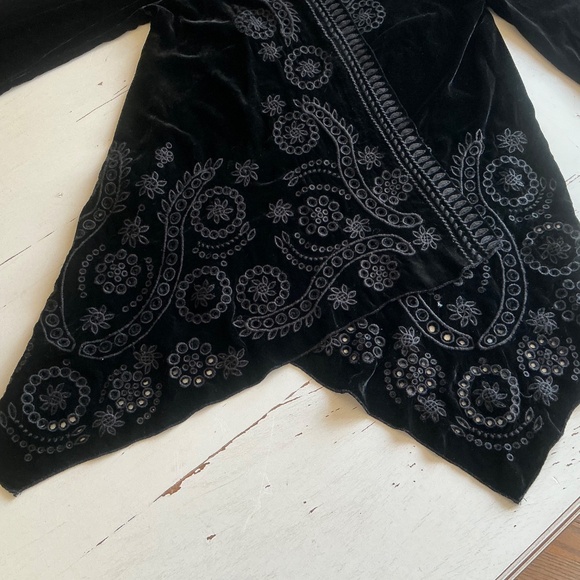 Johnny Was Black Velvet embroidered draped jacket Kimono Small - Picture 5 of 14